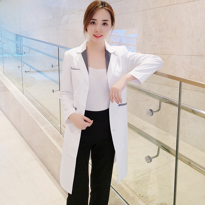 زي طبي تجميلي راقي على الطراز  - مراجعة Medical Lab Years وسعره