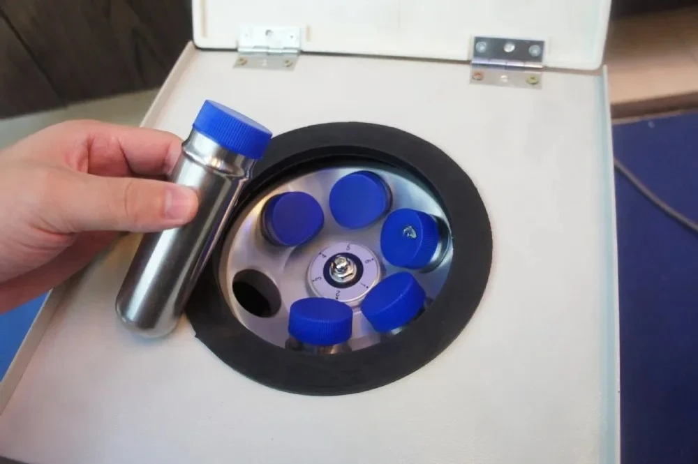 LD-3 مختبر الطرد المركزي الكهر - مراجعة Xlab Medical وسعره